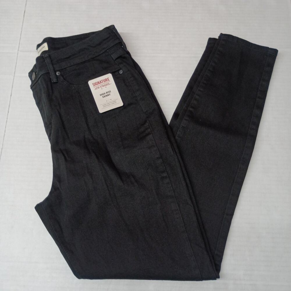 Levi High Rise Skinny‎ Jeans Woman's Size 12 M 31x30 Black